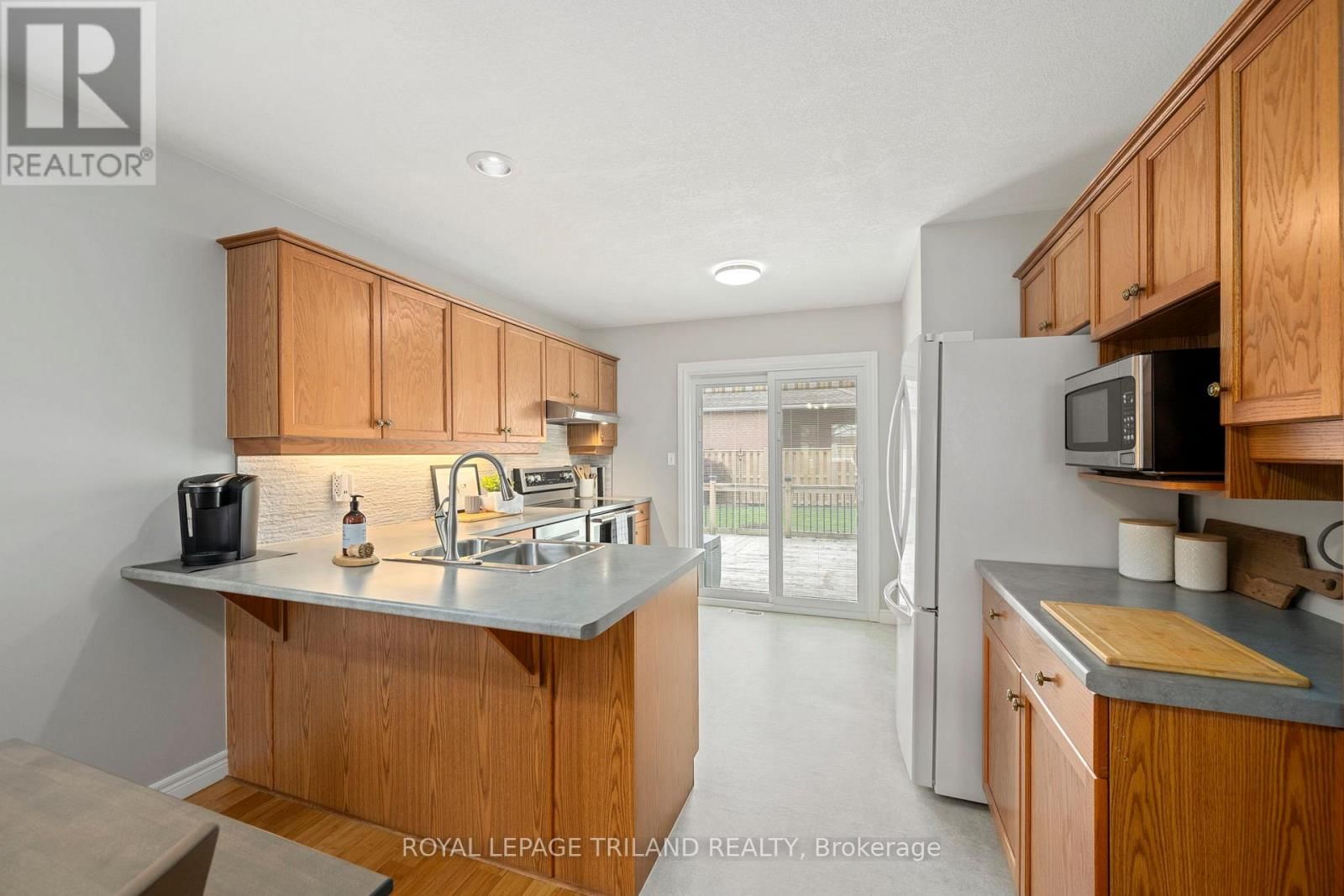 24 SIFTON DRIVE Image 10