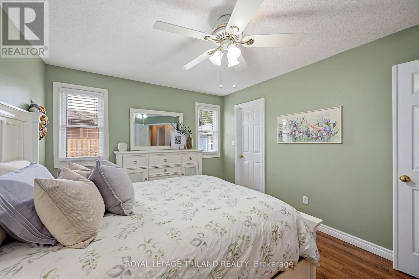 24 SIFTON DRIVE Image 18