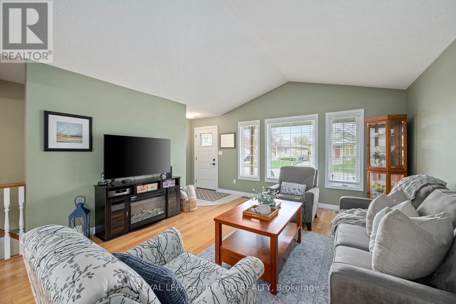 24 SIFTON DRIVE Image 5