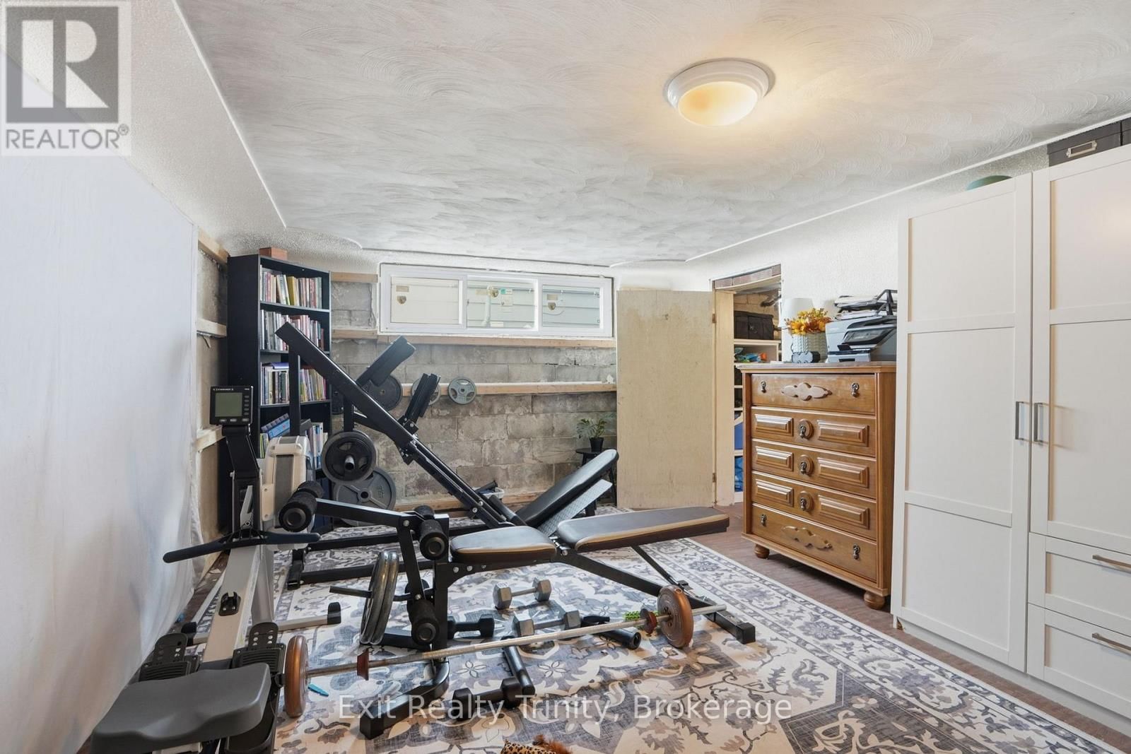 131 EAST 18TH STREET NORTH Image 21