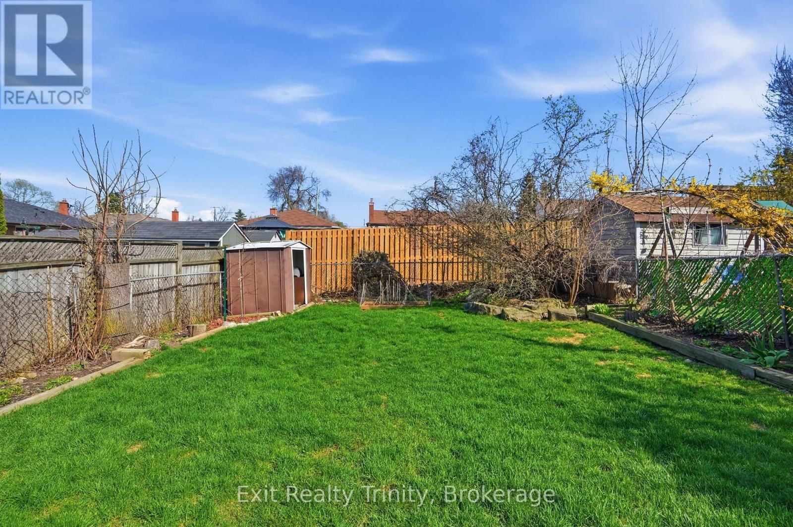 131 EAST 18TH STREET NORTH Image 27