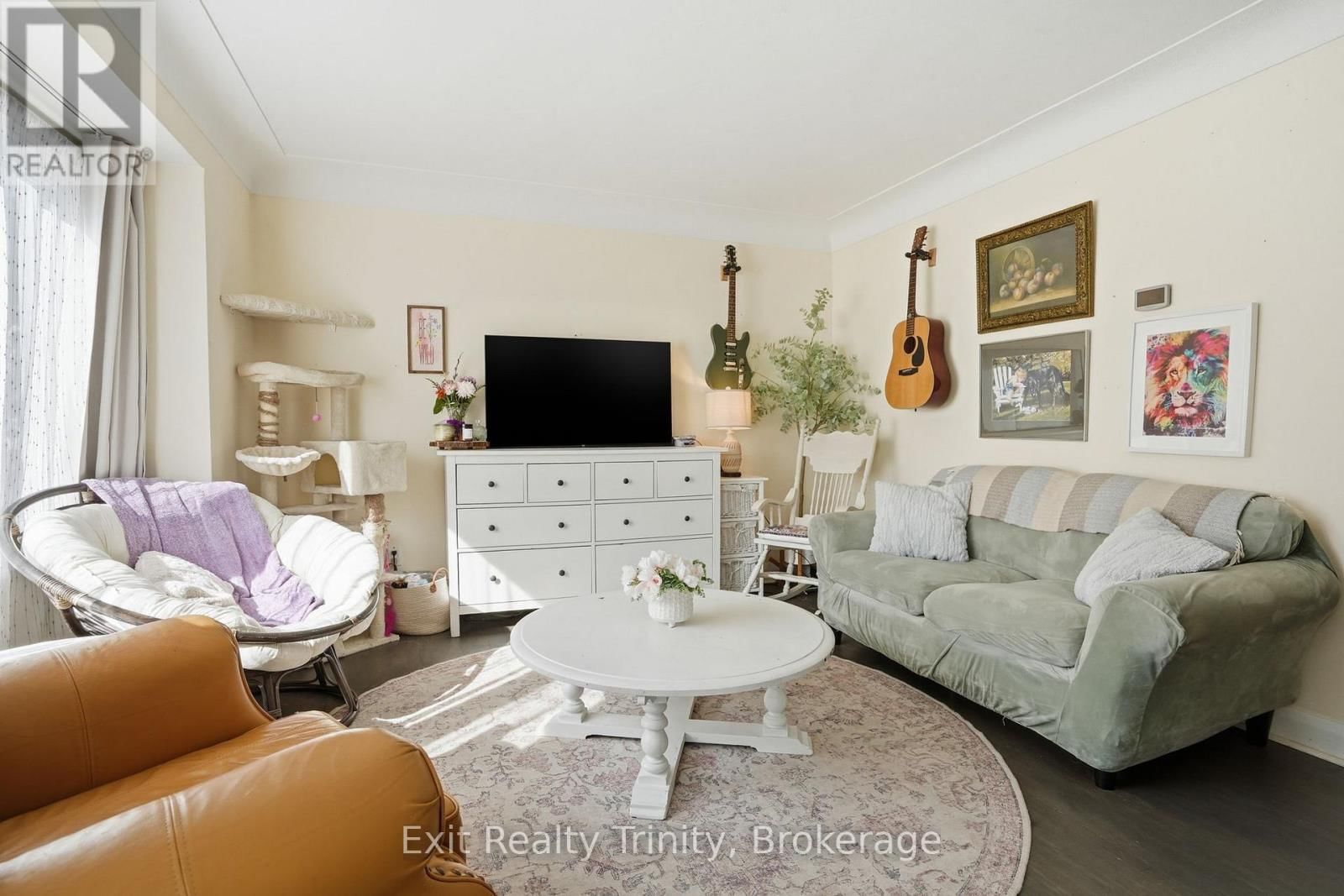 131 EAST 18TH STREET NORTH Image 4