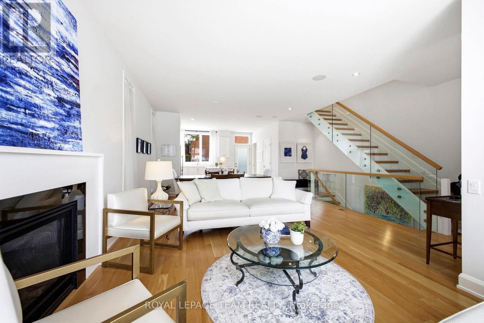 526 EDISON AVENUE Image 12