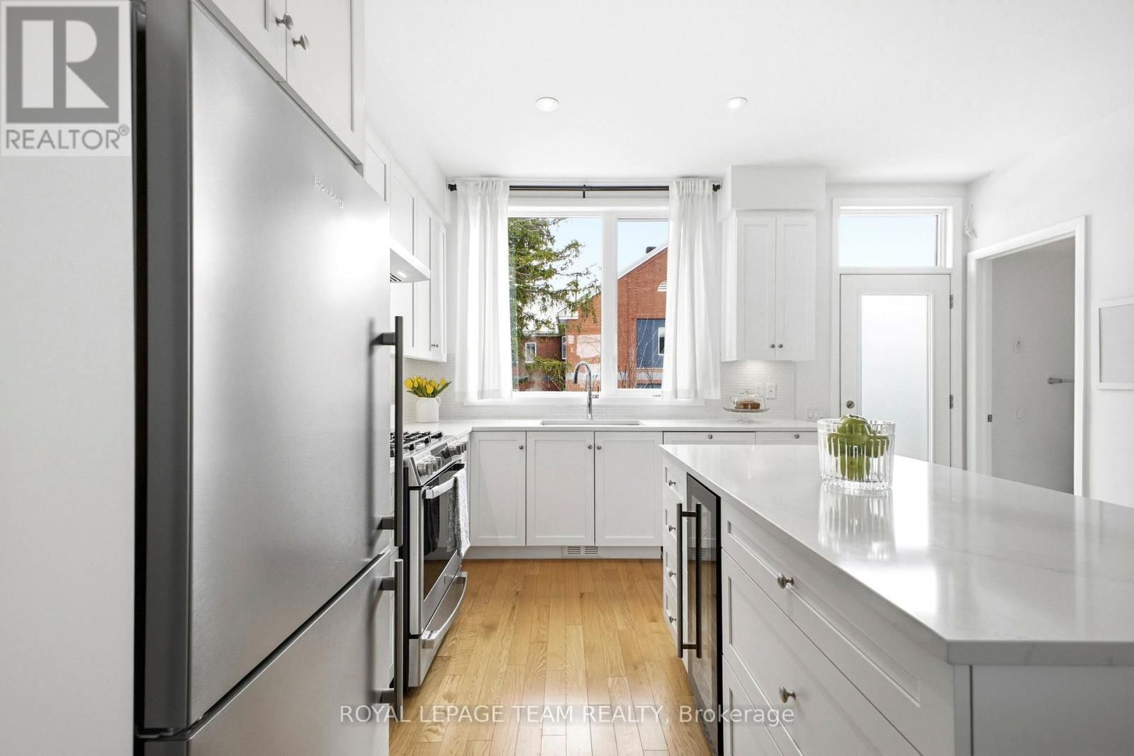 526 EDISON AVENUE Image 13