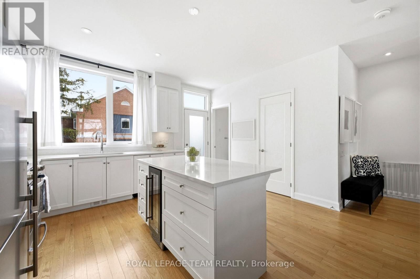 526 EDISON AVENUE Image 15