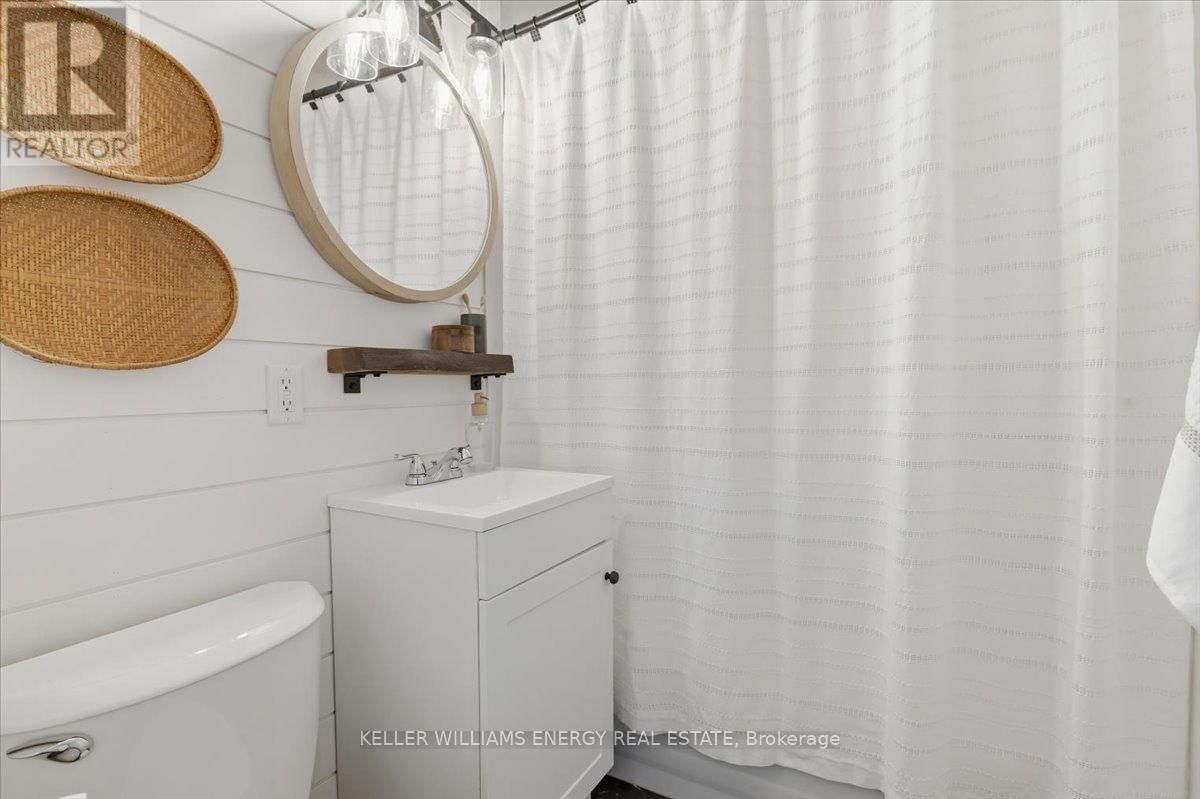 113 WEST STREET Image 15