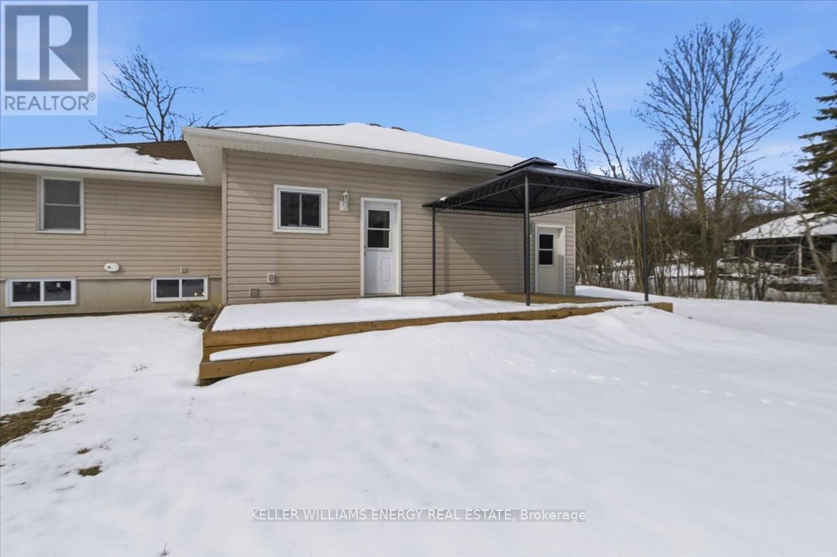 113 WEST STREET Image 35