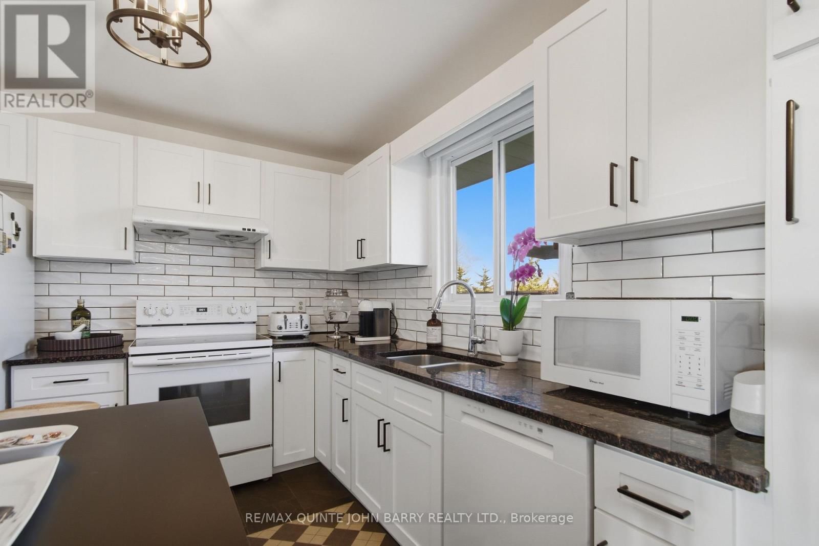 28 FLEMING ROAD Image 14