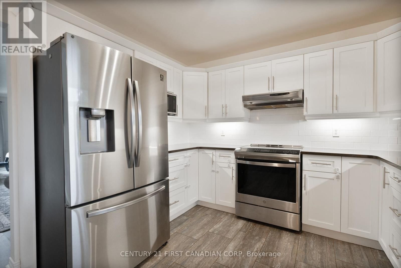 17 ALLISON COURT Image 20