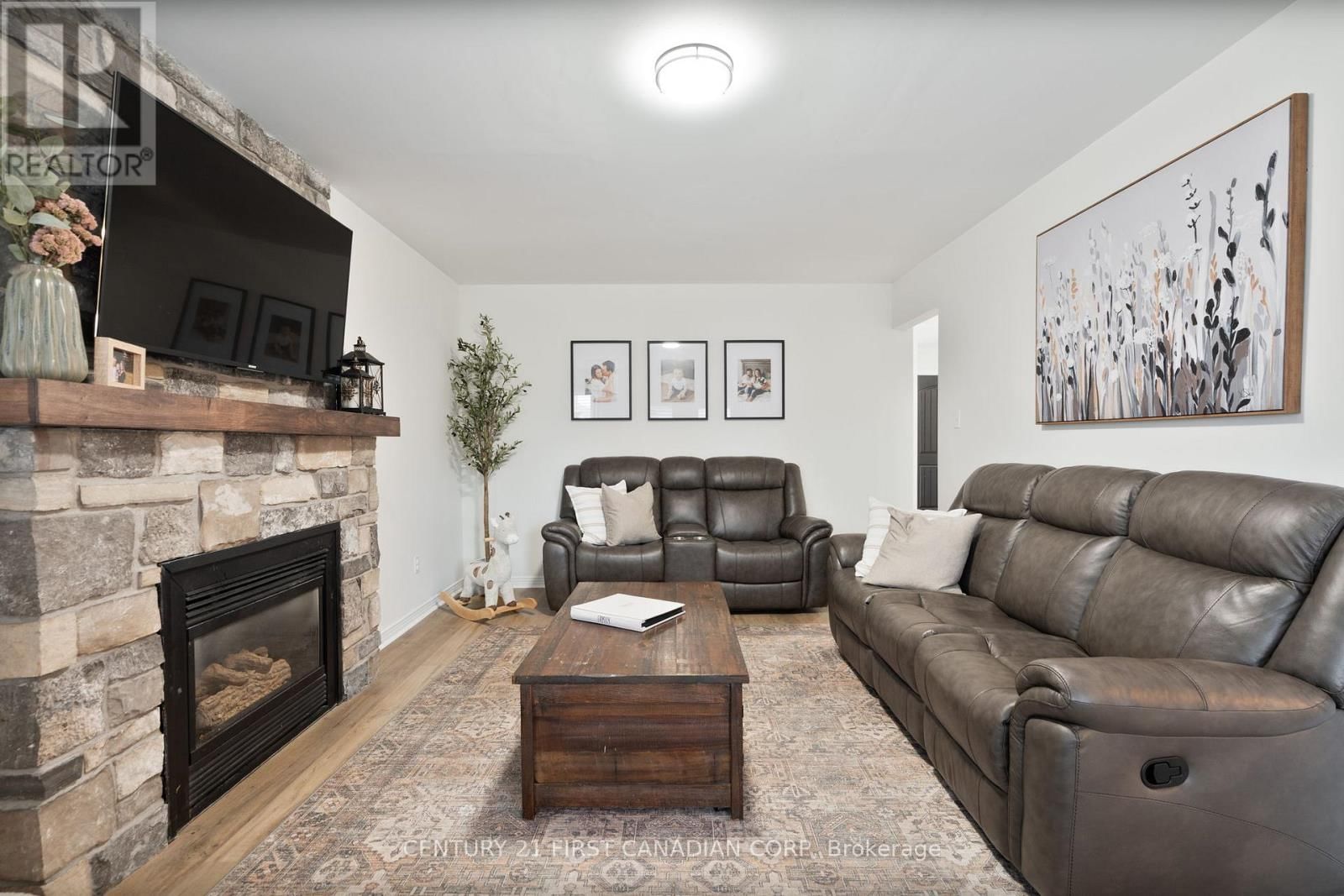 17 ALLISON COURT Image 22