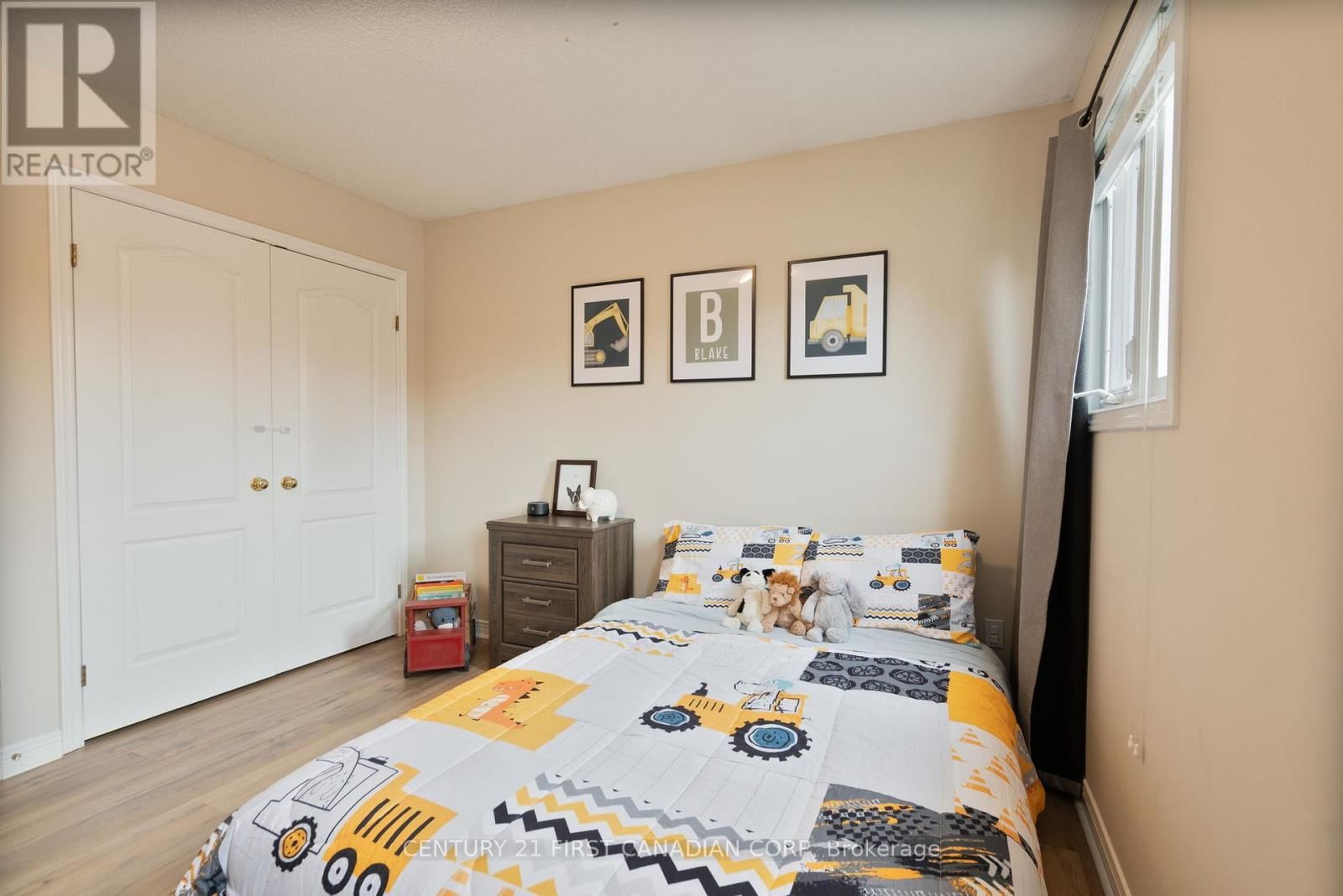 17 ALLISON COURT Image 27