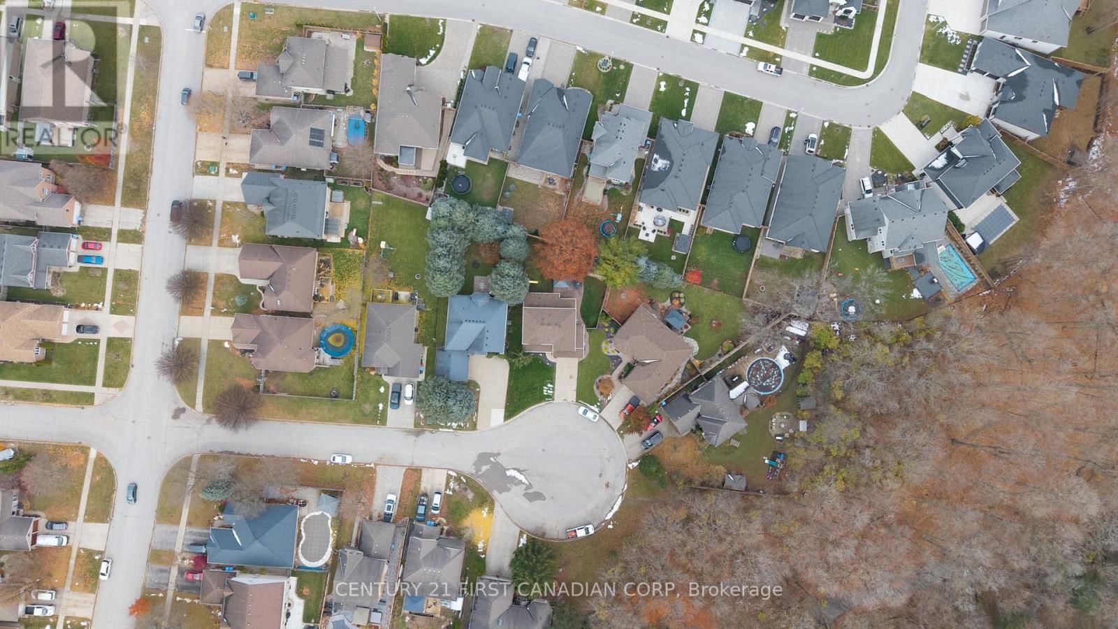 17 ALLISON COURT Image 8