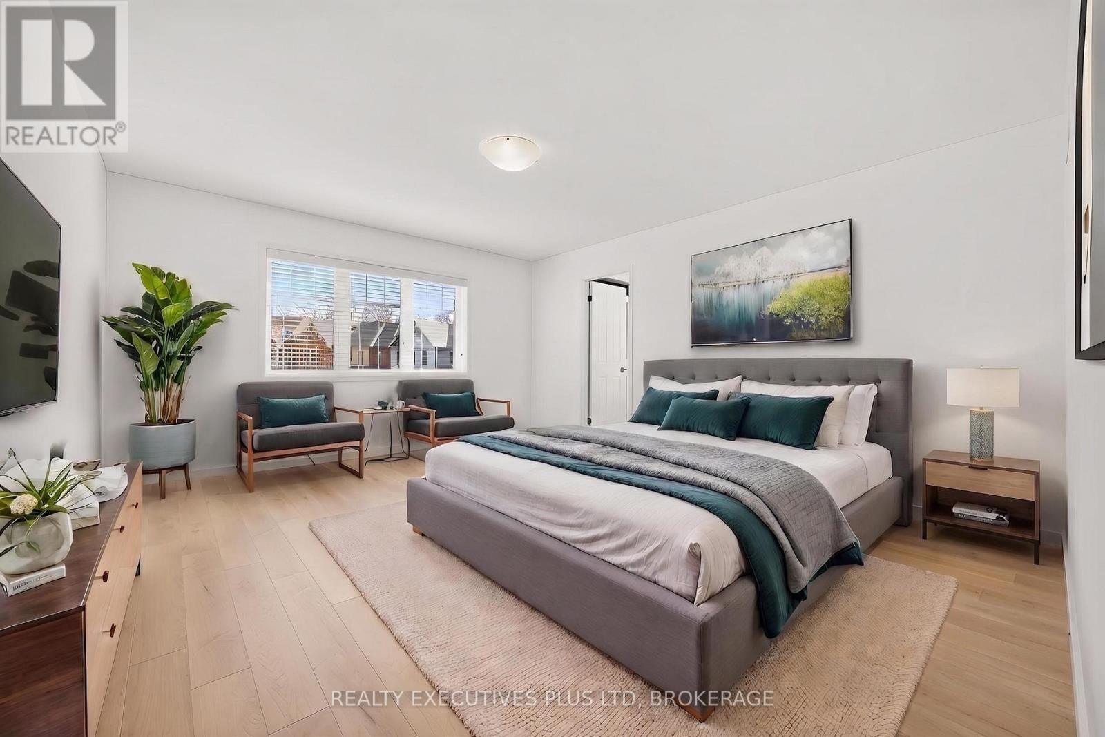 7829 BUCKEYE CRESCENT Image 22