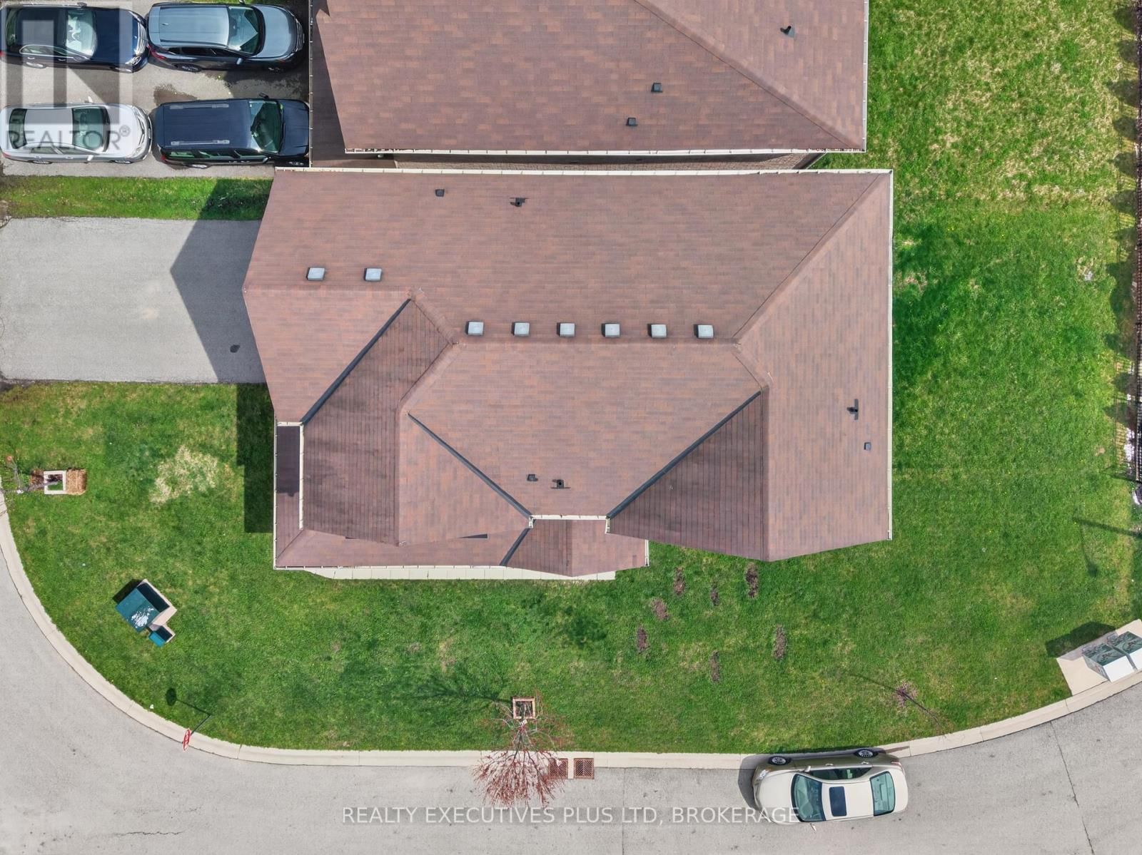 7829 BUCKEYE CRESCENT Image 47