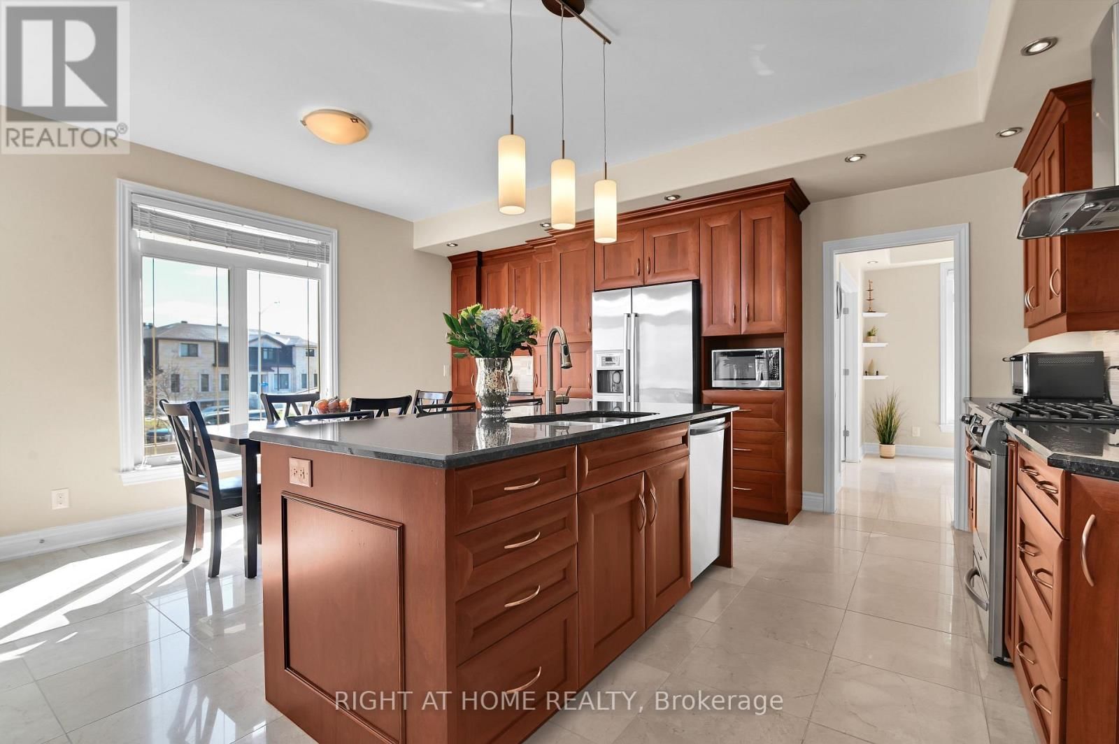 131 ISSAM PRIVATE Image 13