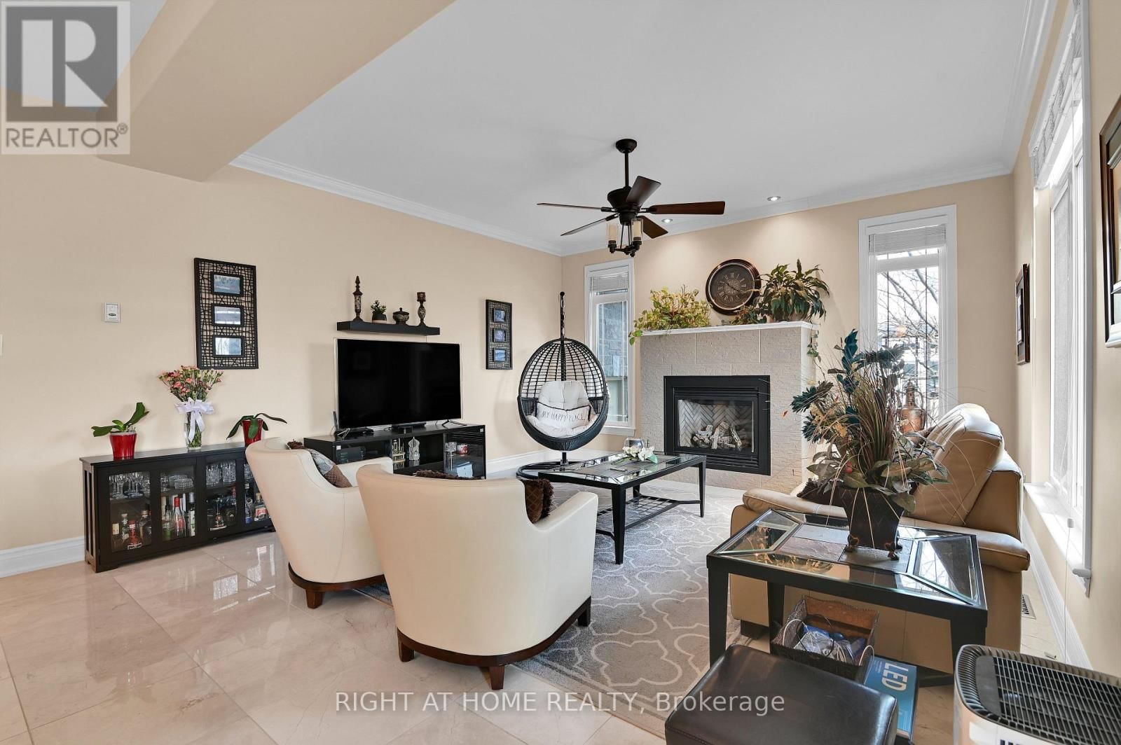 131 ISSAM PRIVATE Image 17