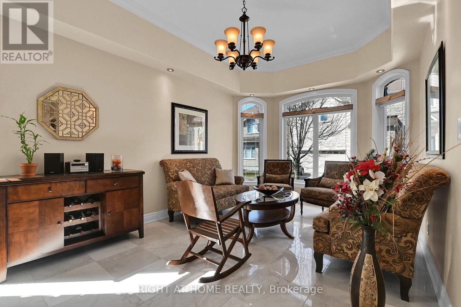 131 ISSAM PRIVATE Image 9