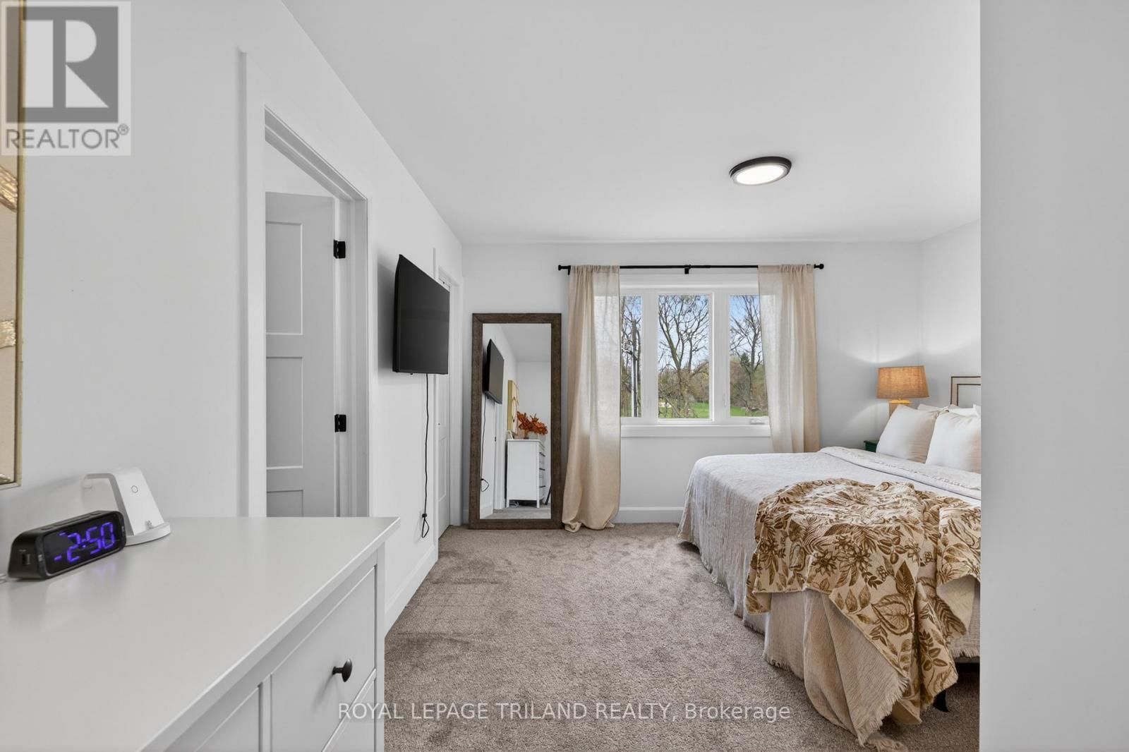 51253 ASHTON STREET Image 20