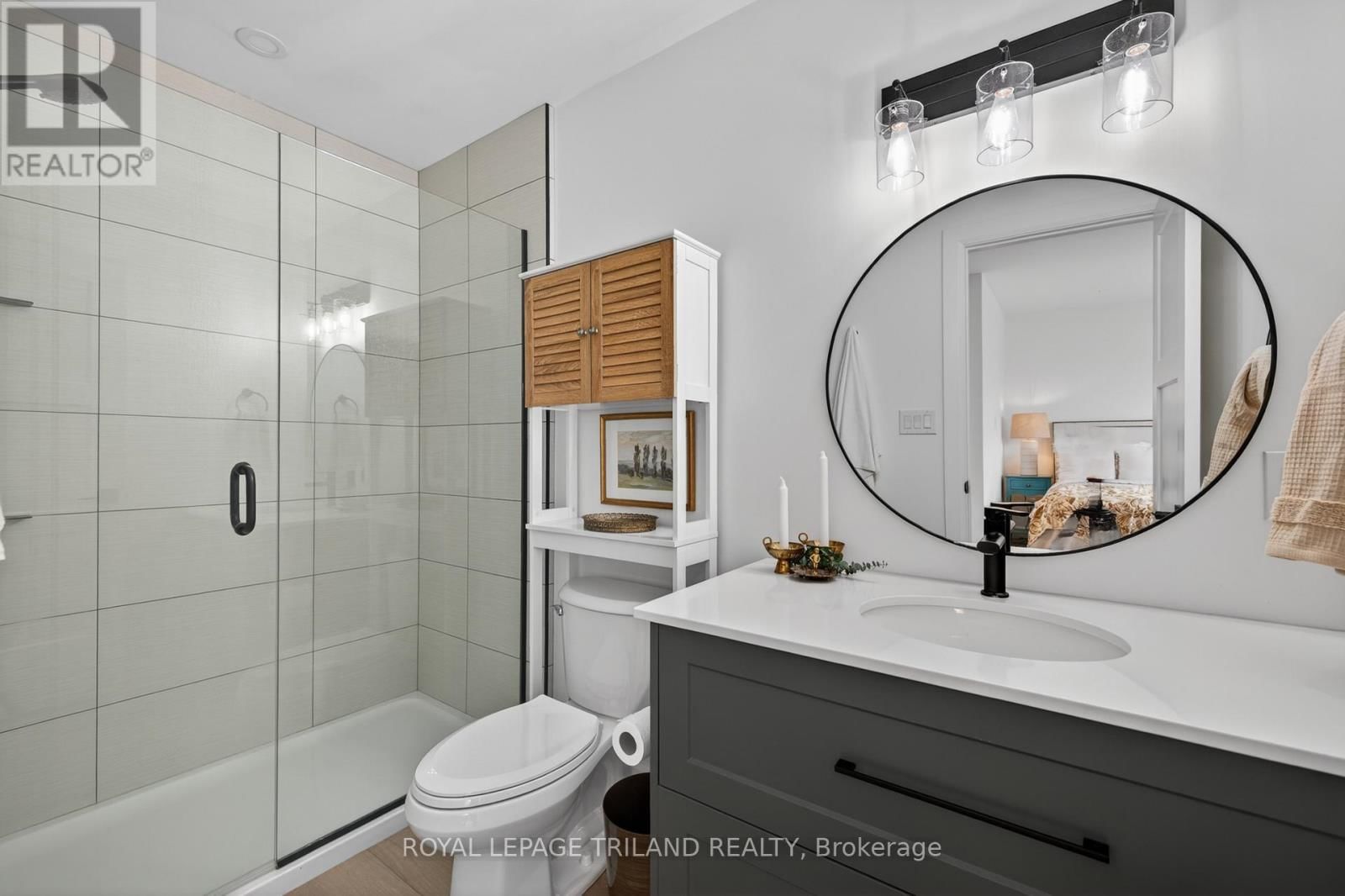 51253 ASHTON STREET Image 21