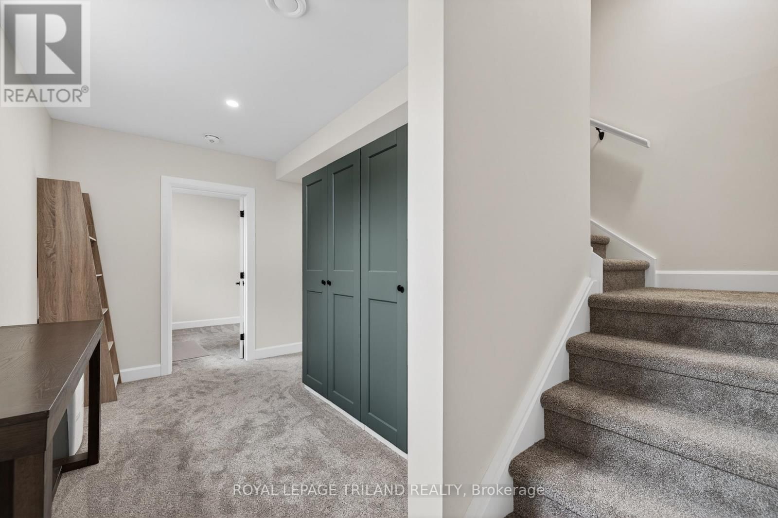 51253 ASHTON STREET Image 36