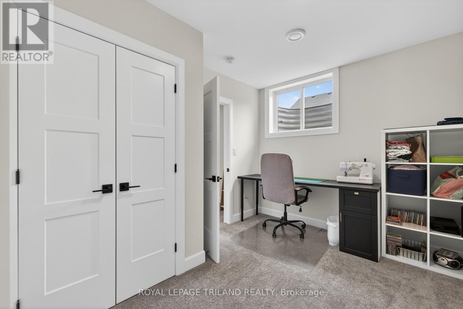 51253 ASHTON STREET Image 38