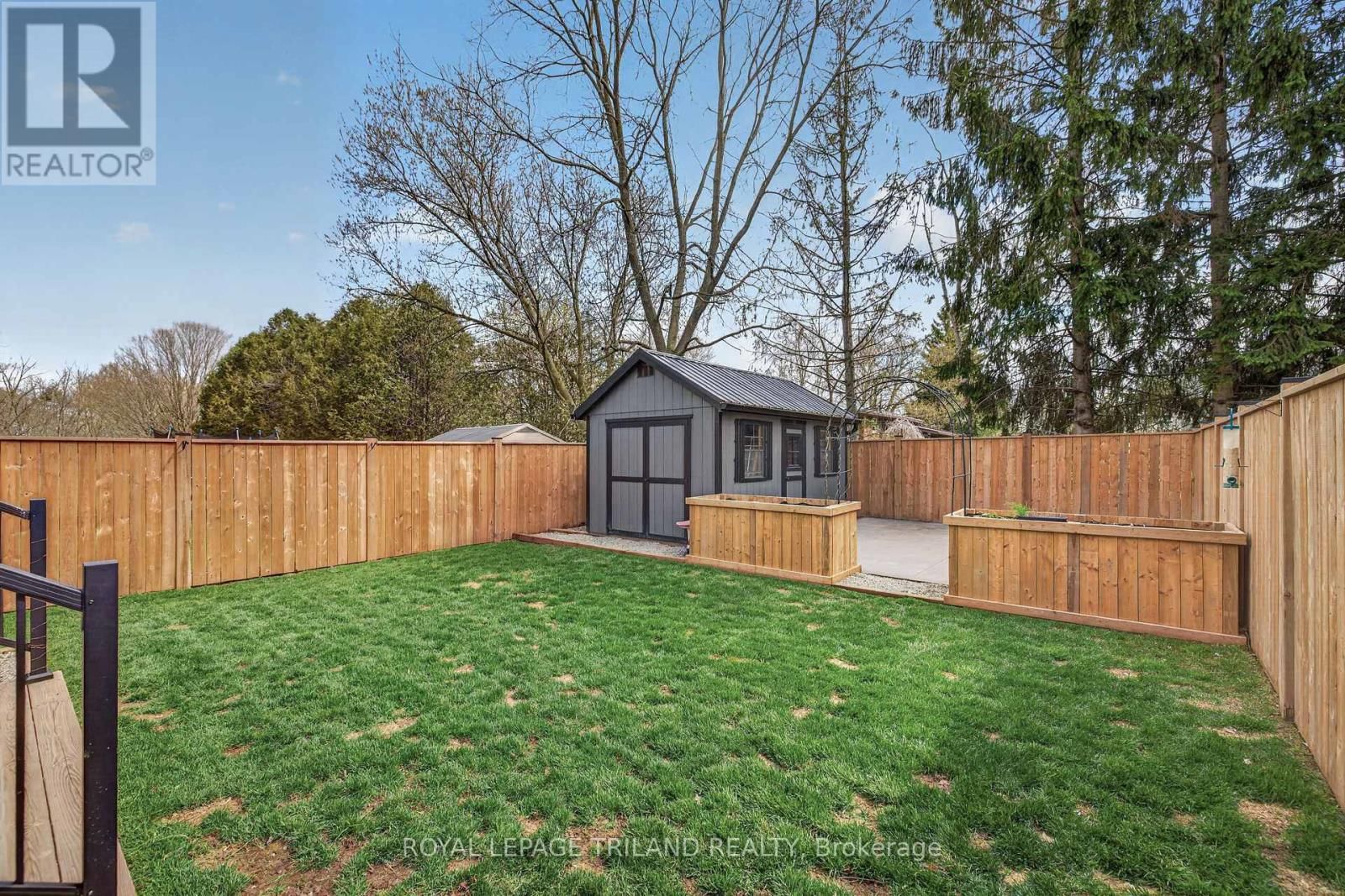 51253 ASHTON STREET Image 40