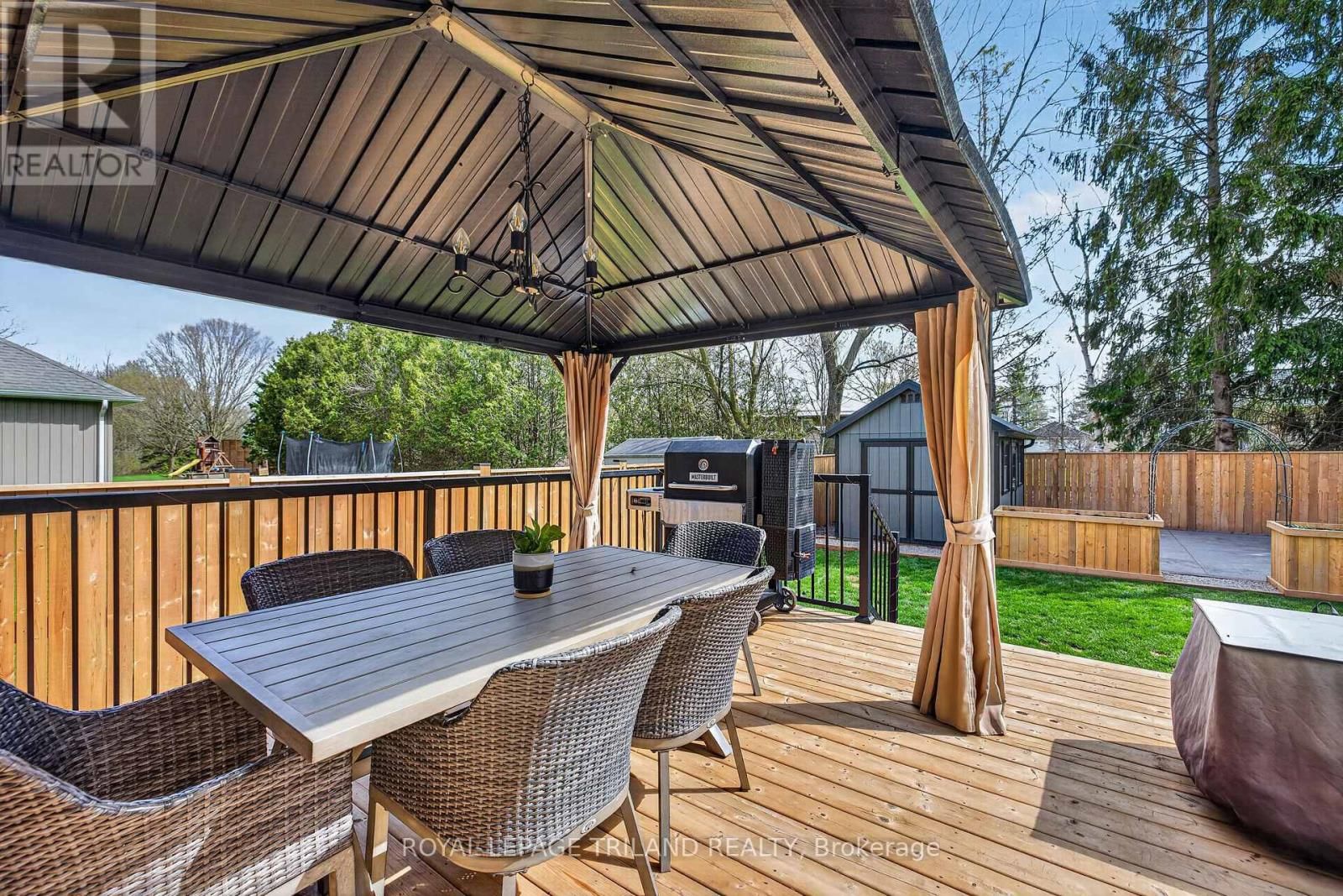 51253 ASHTON STREET Image 45