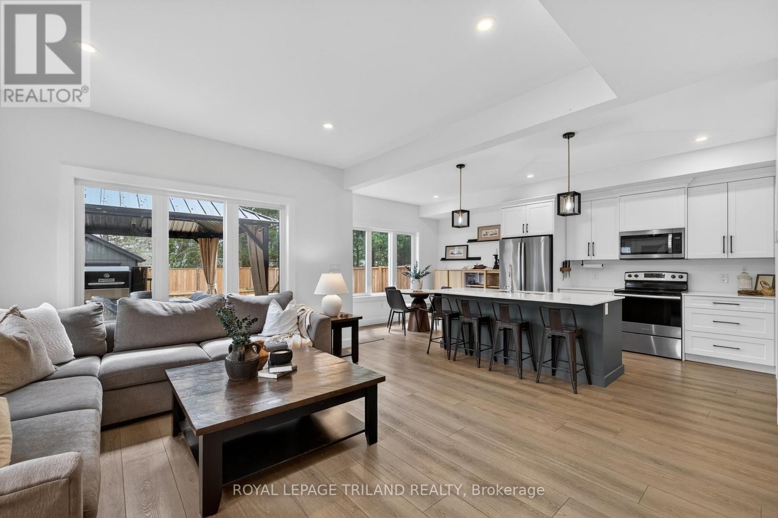 51253 ASHTON STREET Image 7