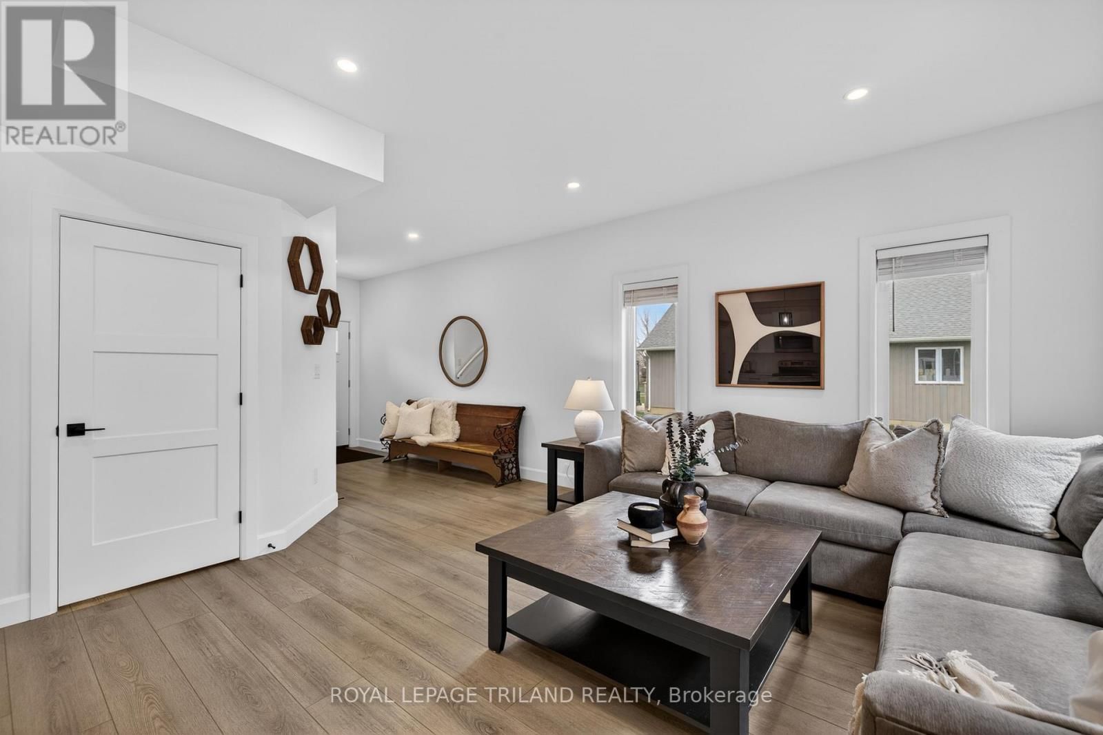 51253 ASHTON STREET Image 9