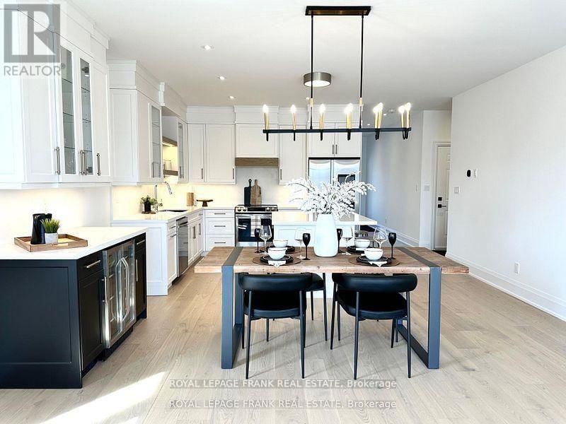 6 POND STREET Image 2