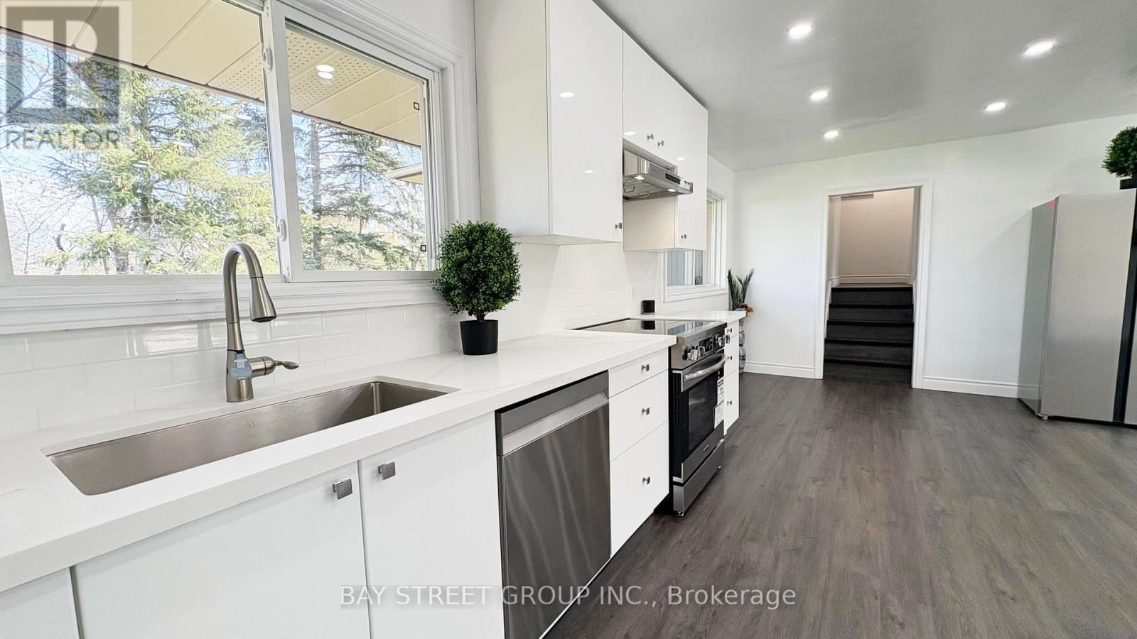 23 GLENBARR ROAD Image 9