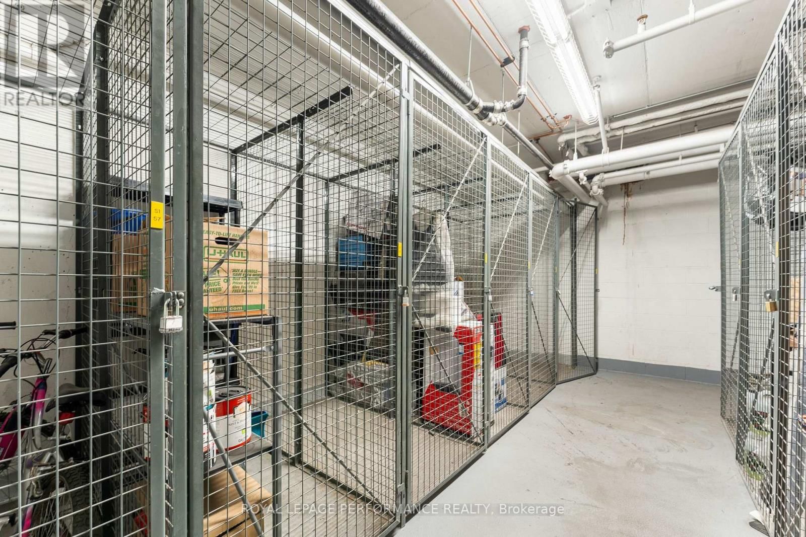 1504 - 238 BESSERER STREET Image 45