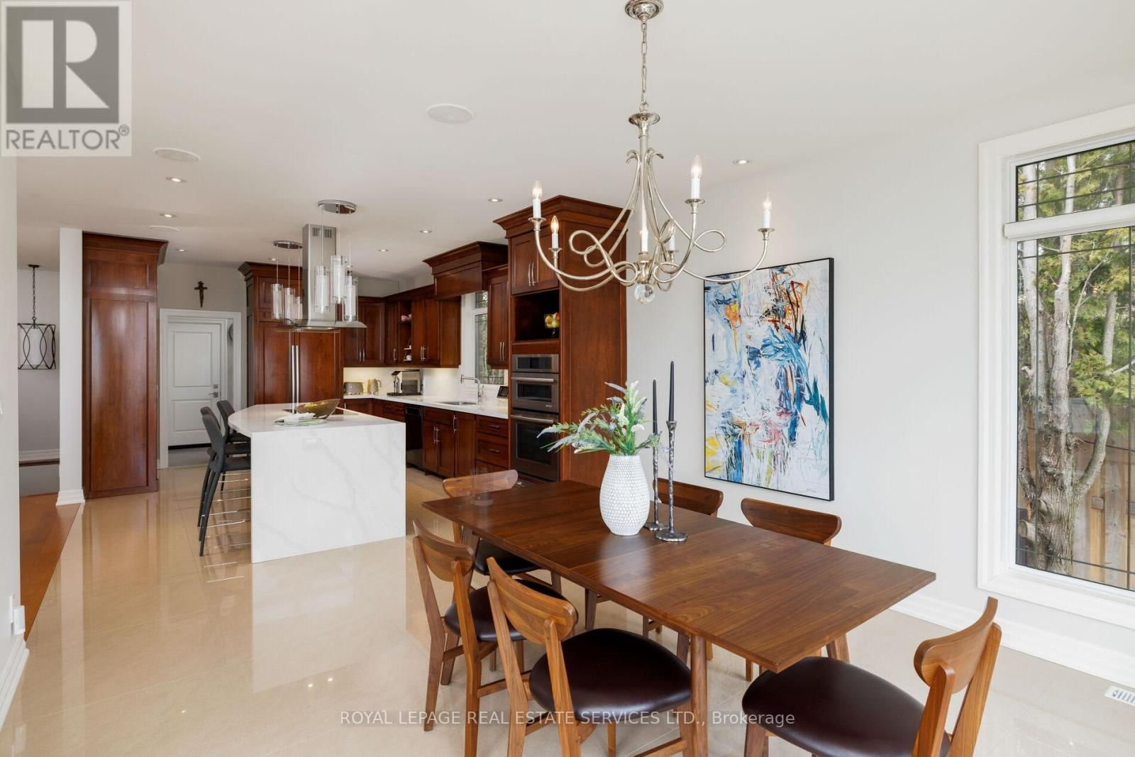 3 - 61 LAKE STREET Image 14