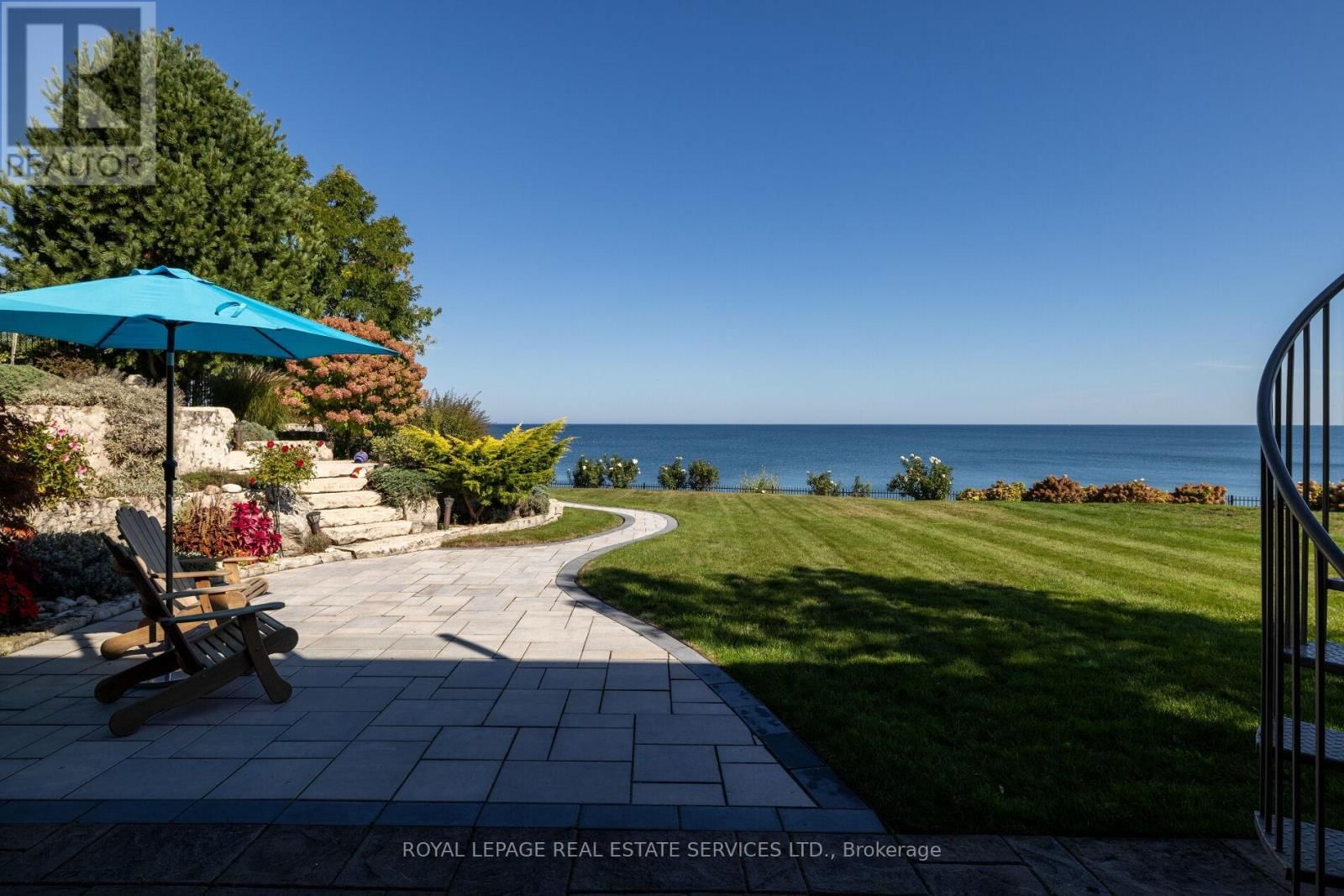 3 - 61 LAKE STREET Image 26