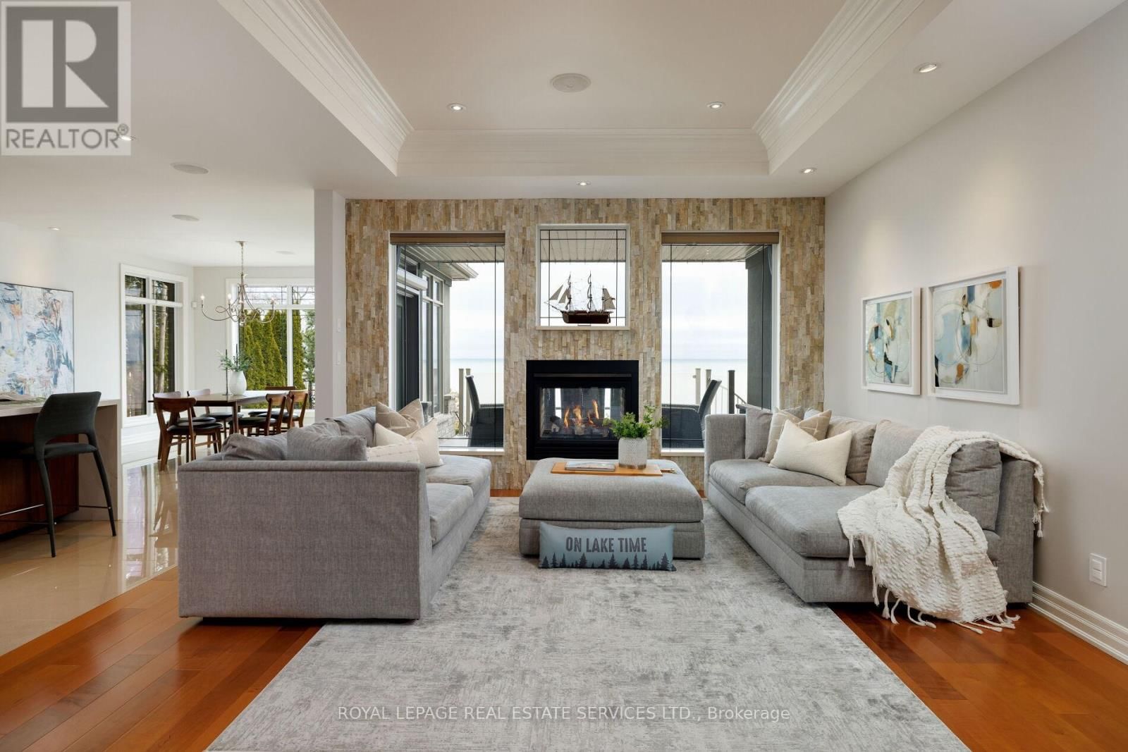 3 - 61 LAKE STREET Image 3