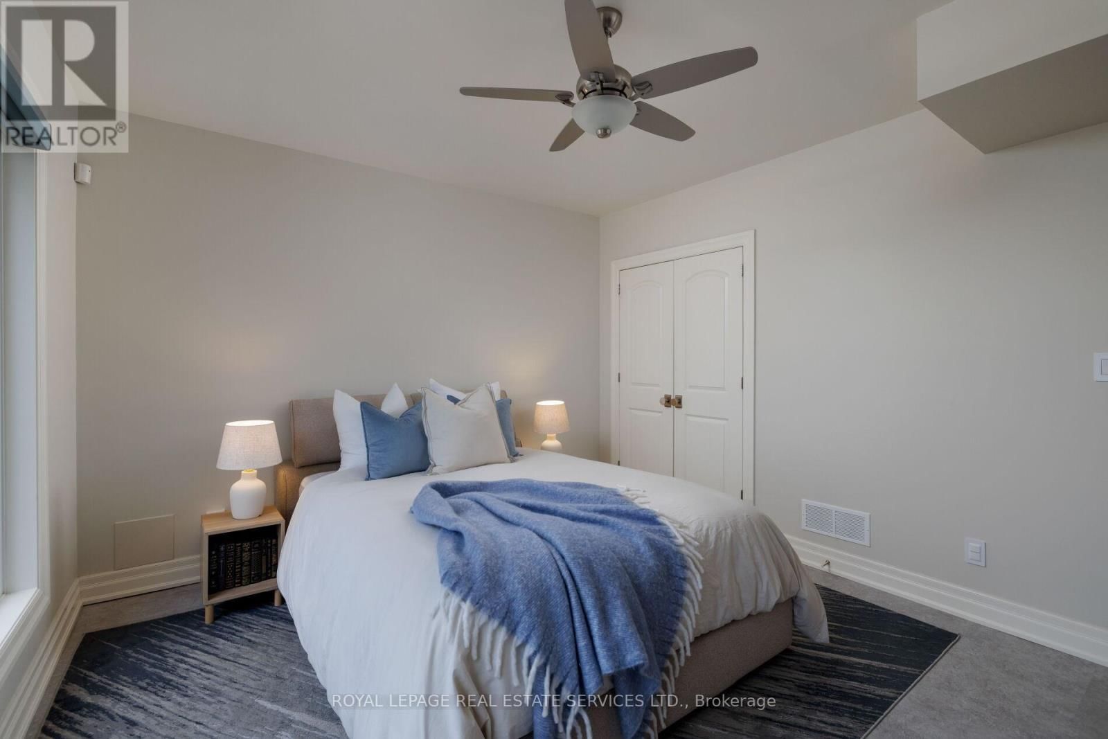 3 - 61 LAKE STREET Image 30