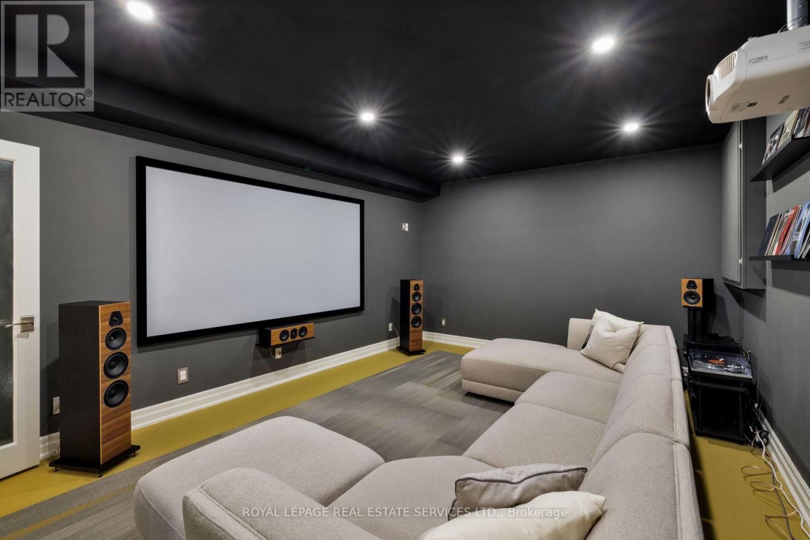 3 - 61 LAKE STREET Image 34