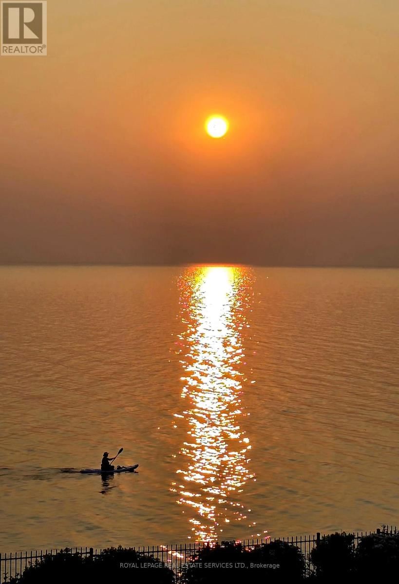 3 - 61 LAKE STREET Image 46