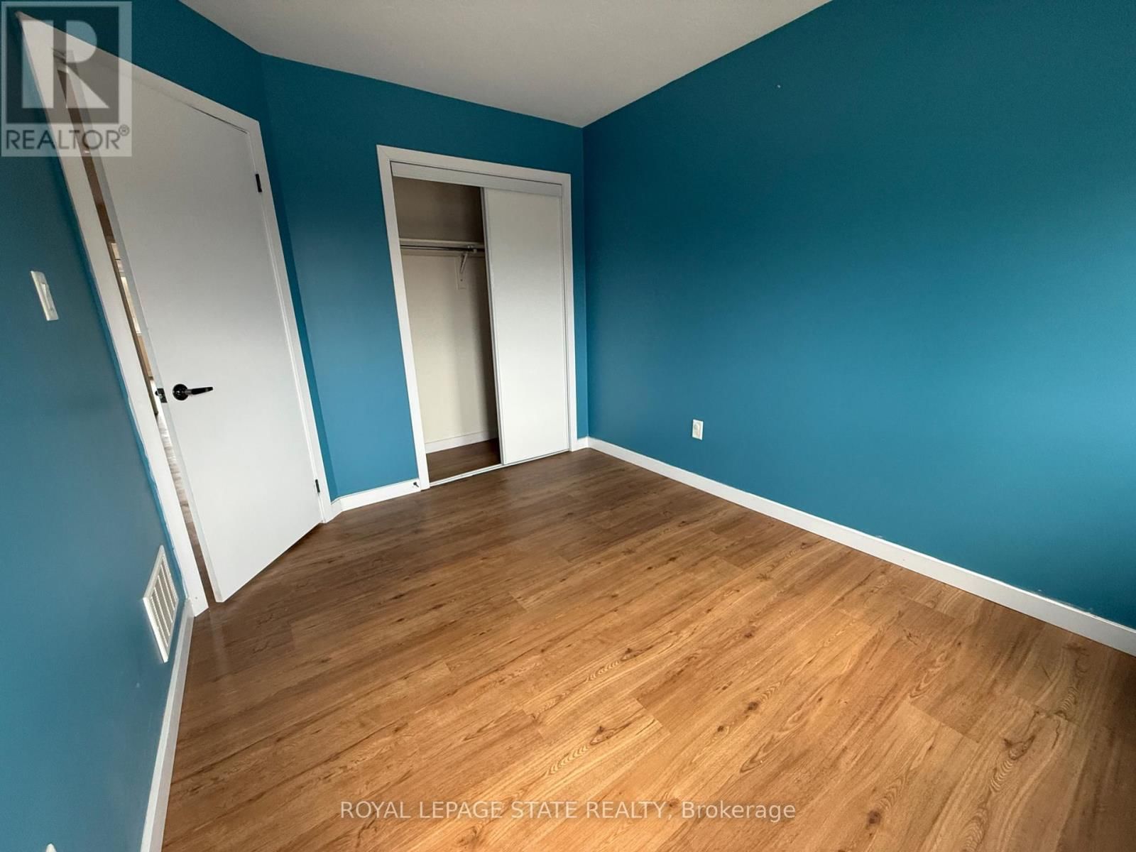 UPPER - 148 CRAFTER CRESCENT Image 14