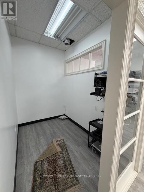 20 - 550 LANSDOWNE STREET WEST Image 10