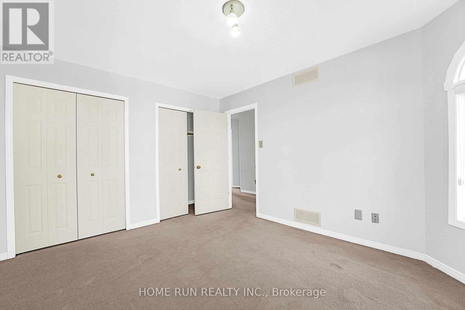 5 CHELTONIA WAY Image 32