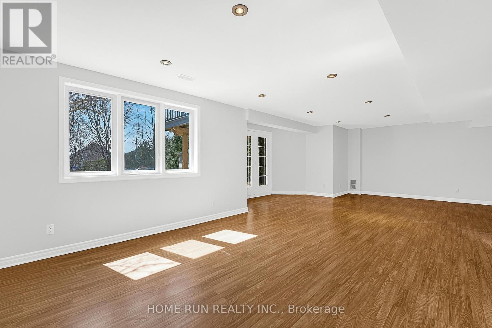 5 CHELTONIA WAY Image 38