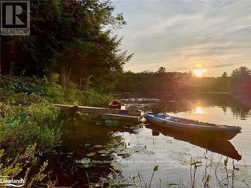 60 HAWKSVIEW LANE Image 12