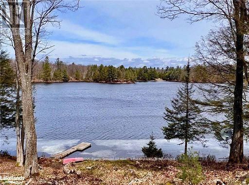 60 HAWKSVIEW LANE Image 14