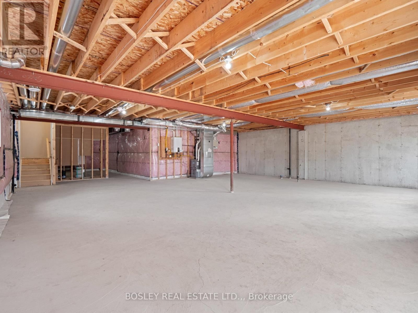 503 ROYAL RIDGE DRIVE Image 24