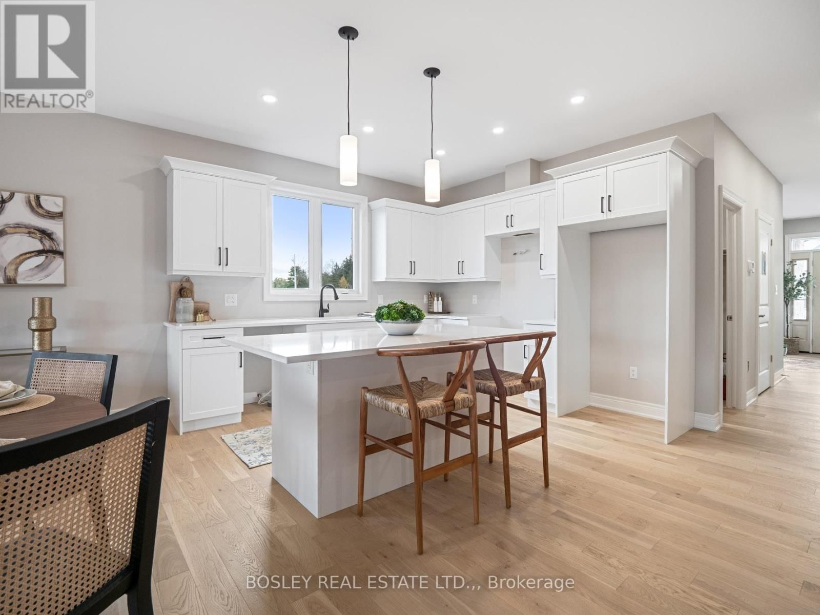 503 ROYAL RIDGE DRIVE Image 5