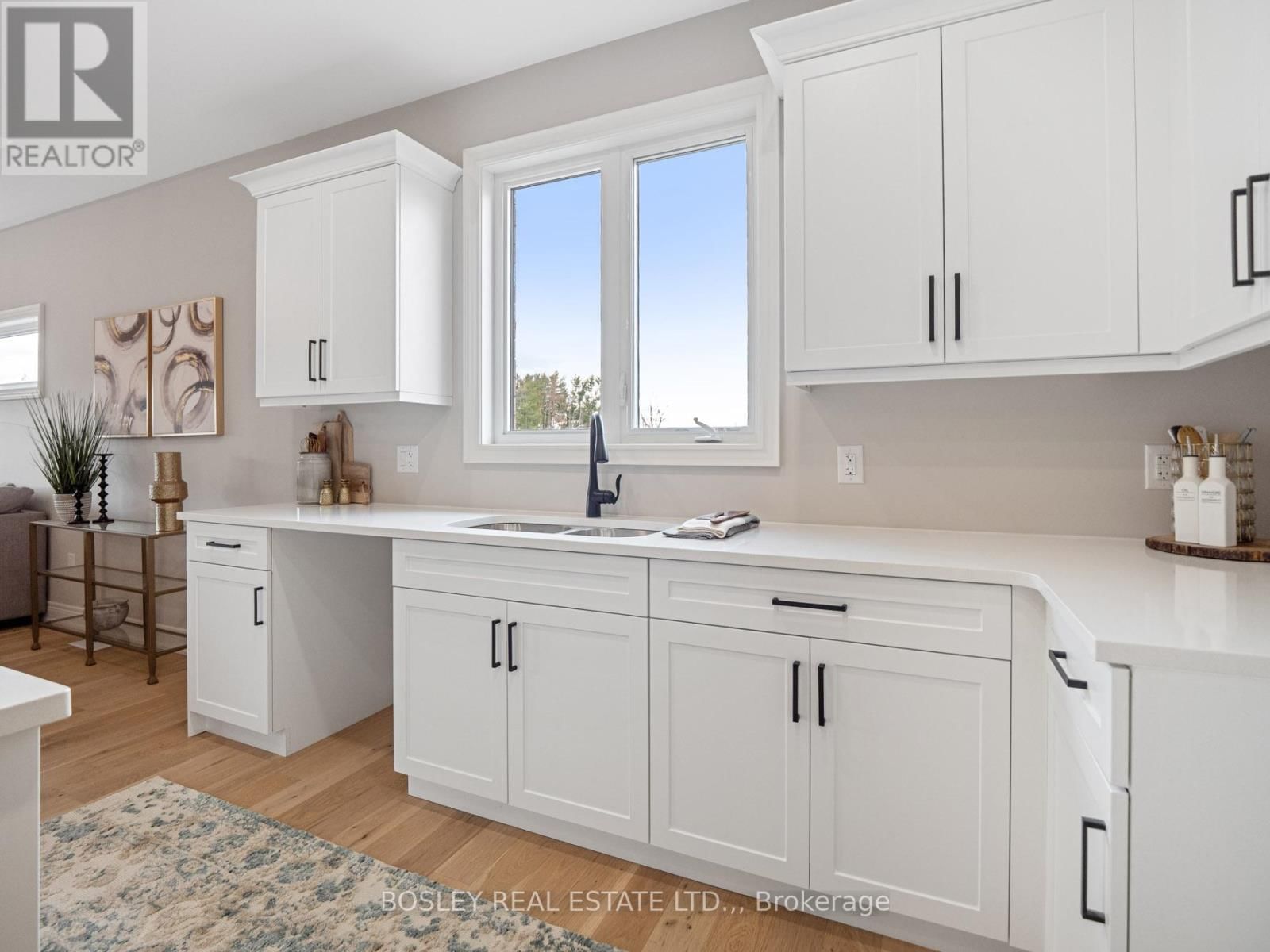 503 ROYAL RIDGE DRIVE Image 6