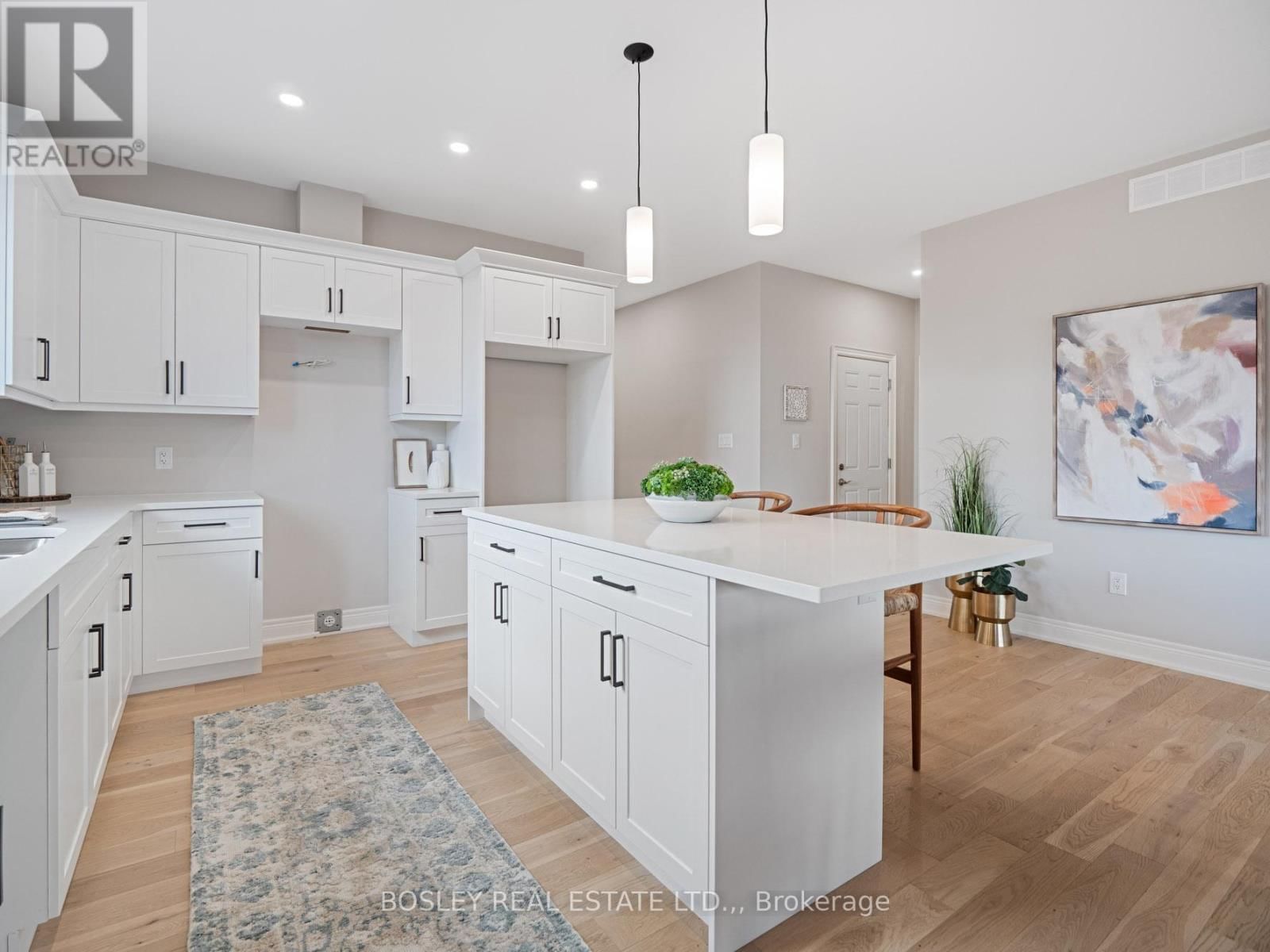 503 ROYAL RIDGE DRIVE Image 8