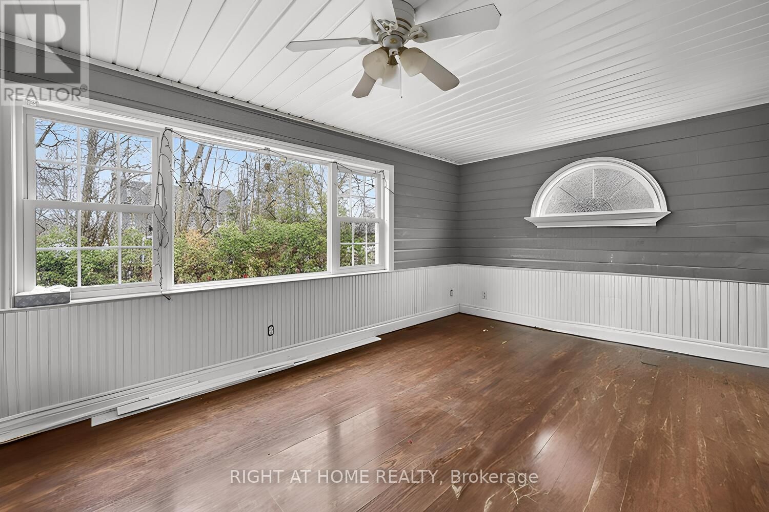 9 MAUD STREET Image 6