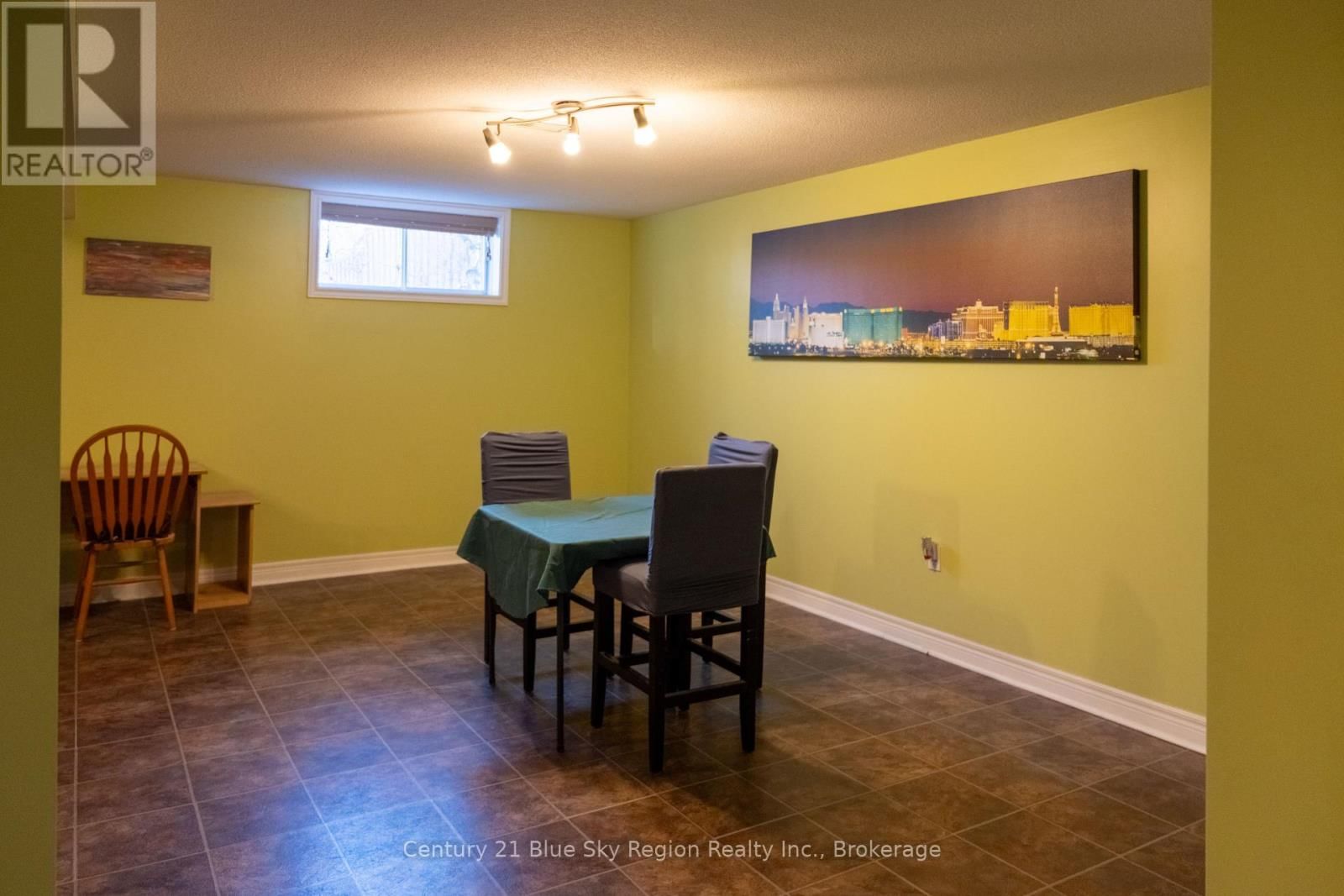 14 ROMEO COURT Image 38